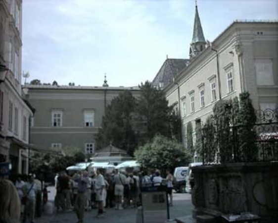 ../Images/047-Salzburg-24.jpg