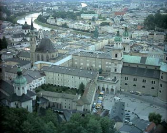 ../Images/071-Salzburg-24.jpg